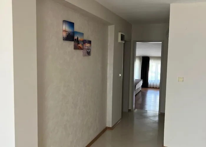 Family Milev فندق سفيتي فلاس