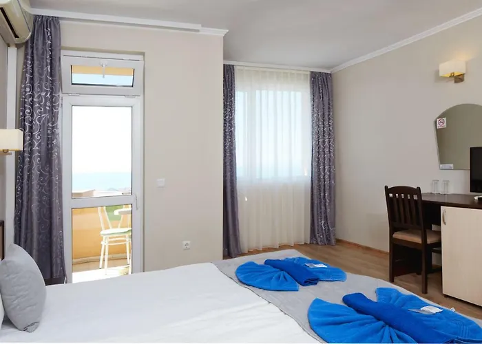 Family Milev فندق سفيتي فلاس